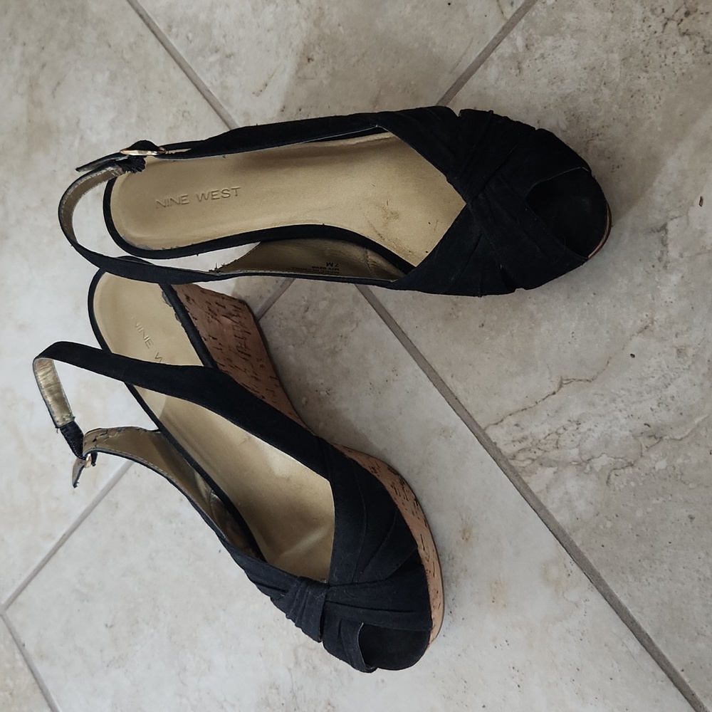 Nine West Amorl wedge cork sandals sling back size 7